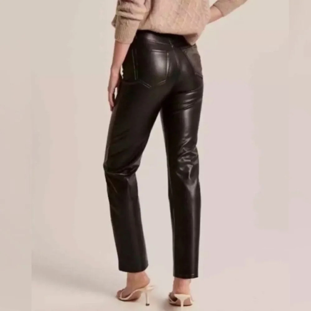 Abercrombie & Fitch The Ankle Straight Ultra High Rise vegan leather - Picture 4 of 12